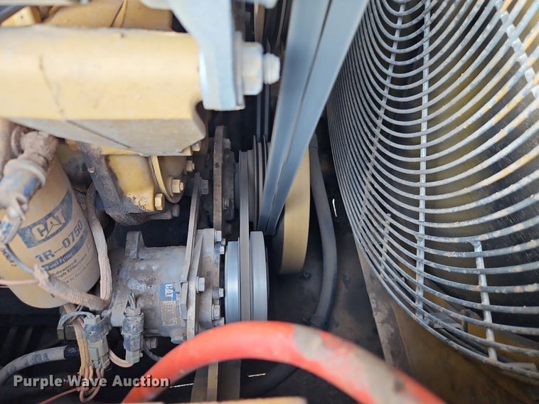 image for item DR8733 2000 Caterpillar  973 track loader