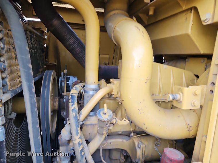 image for item DR8733 2000 Caterpillar  973 track loader