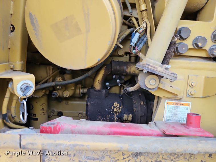 image for item DR8733 2000 Caterpillar  973 track loader