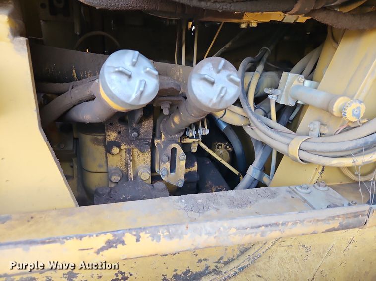 image for item DR8733 2000 Caterpillar  973 track loader