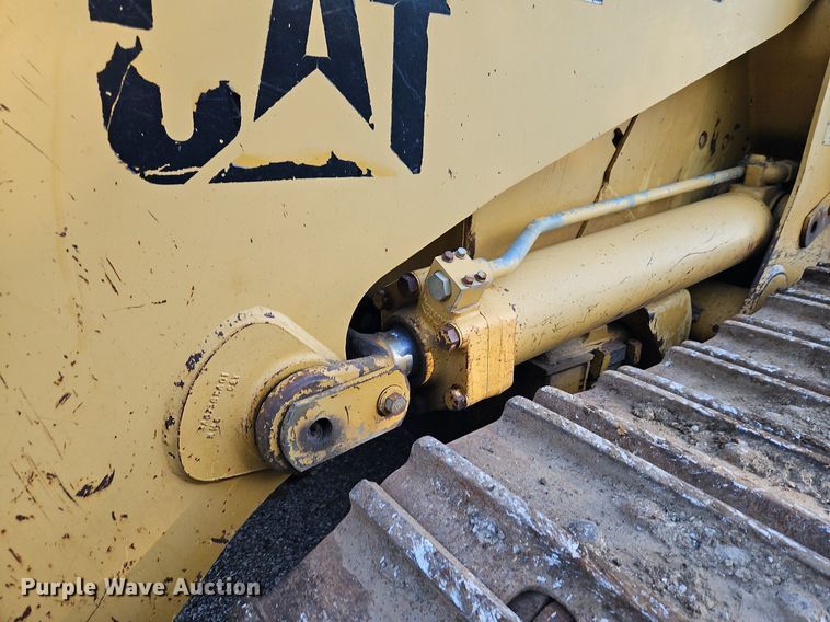 image for item DR8734 1997 Caterpillar  973 track loader