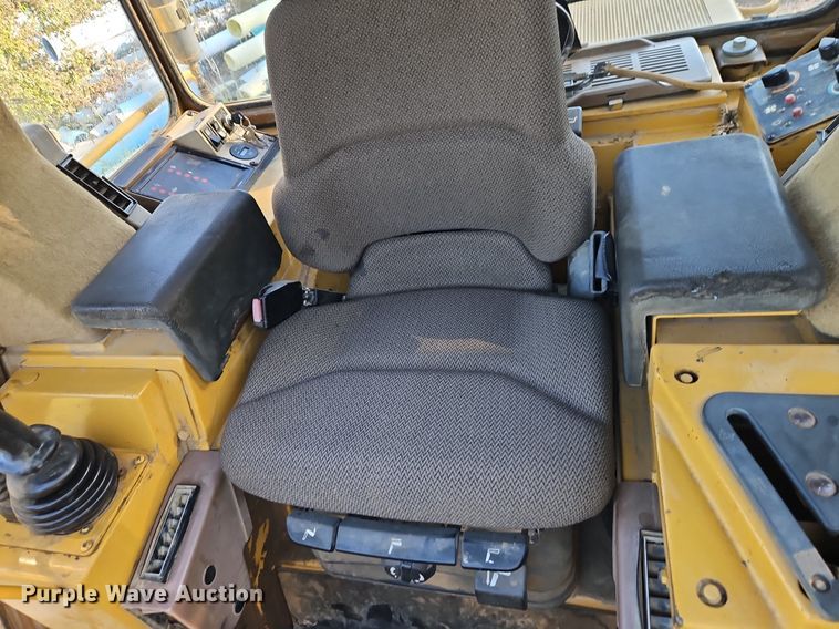 image for item DR8734 1997 Caterpillar  973 track loader