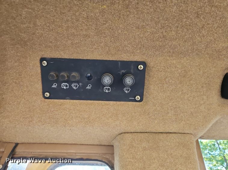 image for item DR8734 1997 Caterpillar  973 track loader