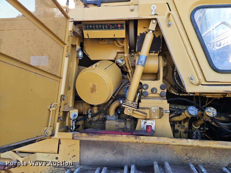 image for item DR8734 1997 Caterpillar  973 track loader