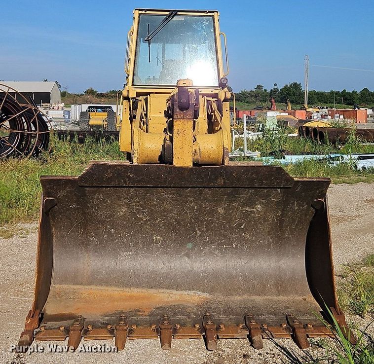 image for item DR8735 1994 Caterpillar  963 track loader