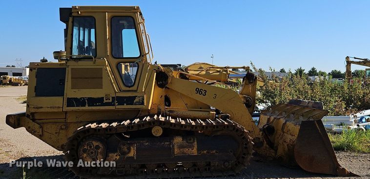 image for item DR8735 1994 Caterpillar  963 track loader