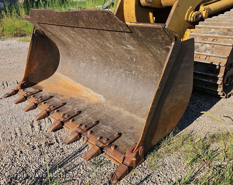 image for item DR8735 1994 Caterpillar  963 track loader