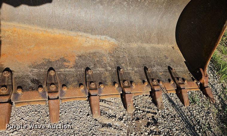 image for item DR8735 1994 Caterpillar  963 track loader