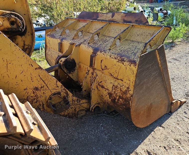 image for item DR8735 1994 Caterpillar  963 track loader