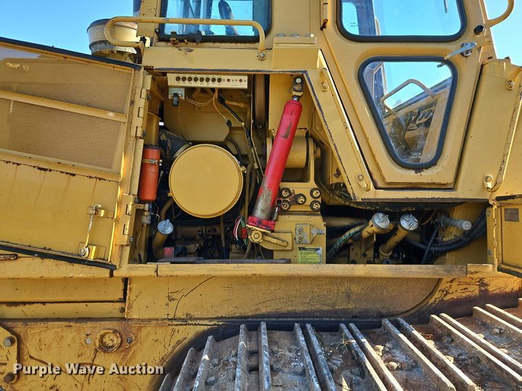 image for item DR8735 1994 Caterpillar  963 track loader