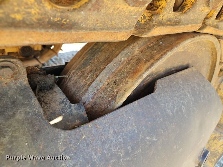 image for item DR8735 1994 Caterpillar  963 track loader