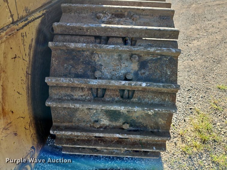 image for item DR8735 1994 Caterpillar  963 track loader