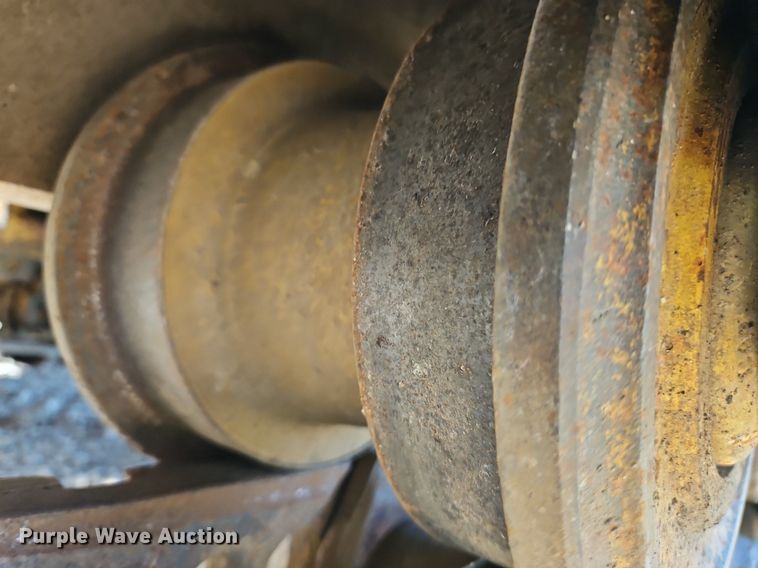 image for item DR8735 1994 Caterpillar  963 track loader