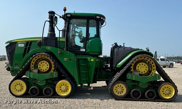 image for item DS4200 2016 John Deere 9570 RX  Scraper Special 4WD tractor