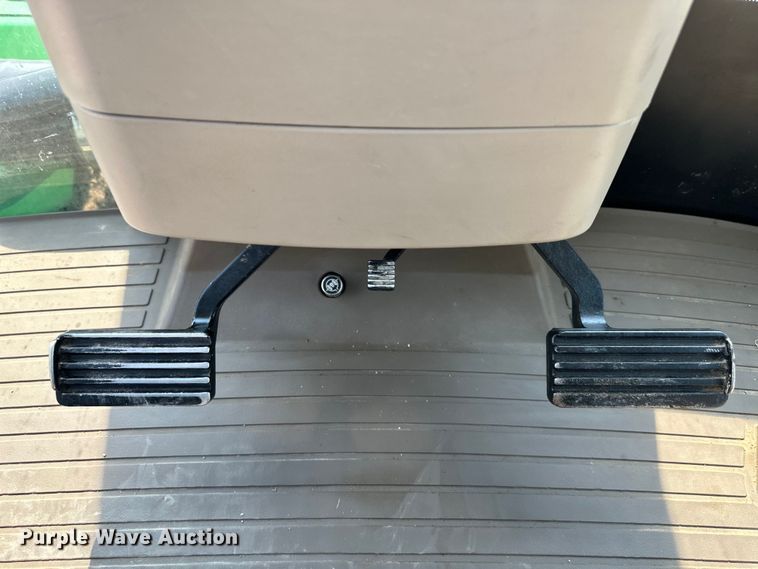 image for item DS4200 2016 John Deere 9570 RX  Scraper Special 4WD tractor