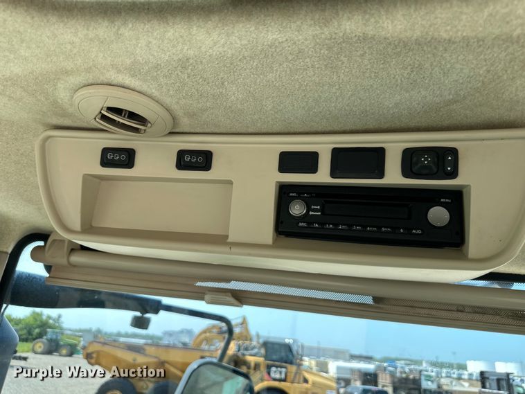 image for item DS4200 2016 John Deere 9570 RX  Scraper Special 4WD tractor