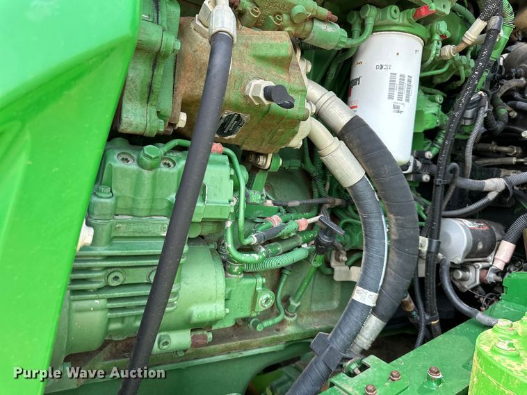 image for item DS4200 2016 John Deere 9570 RX  Scraper Special 4WD tractor