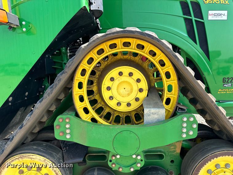image for item DS4200 2016 John Deere 9570 RX  Scraper Special 4WD tractor