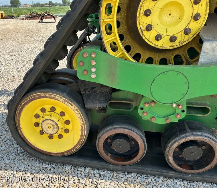 image for item DS4200 2016 John Deere 9570 RX  Scraper Special 4WD tractor