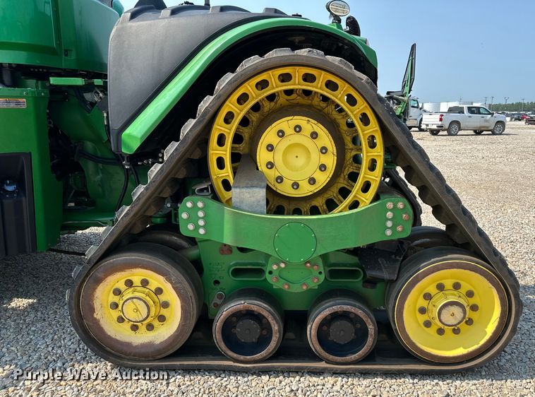 image for item DS4200 2016 John Deere 9570 RX  Scraper Special 4WD tractor