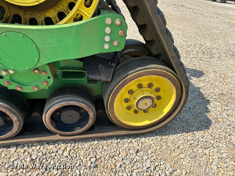 image for item DS4200 2016 John Deere 9570 RX  Scraper Special 4WD tractor