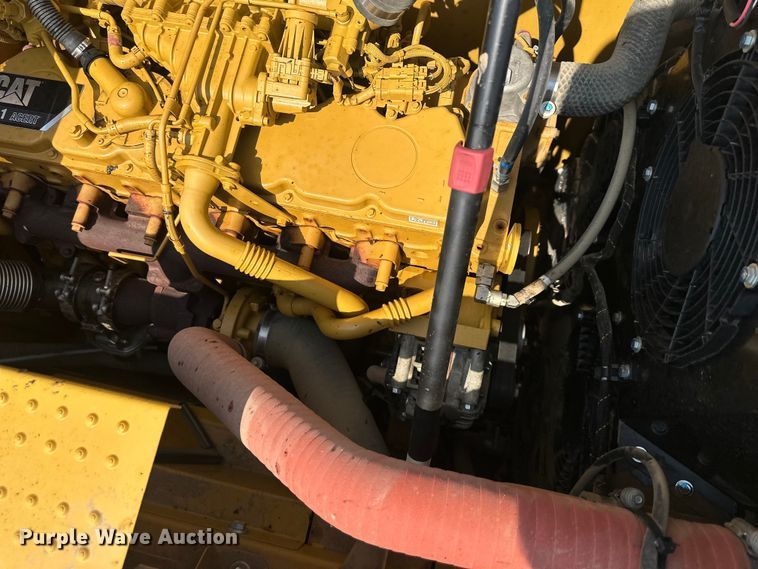 image for item DS4201 2019 Caterpillar  323 excavator