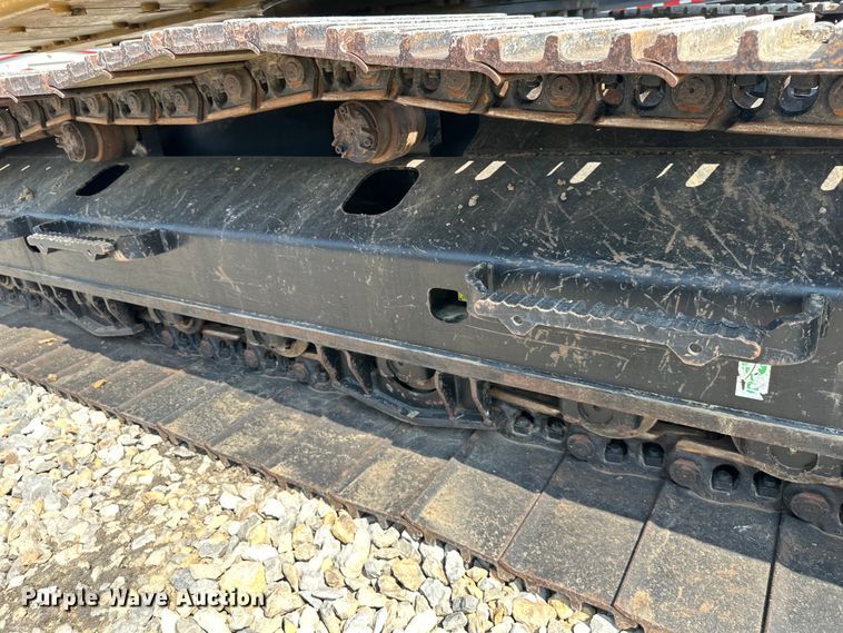 image for item DS4201 2019 Caterpillar  323 excavator