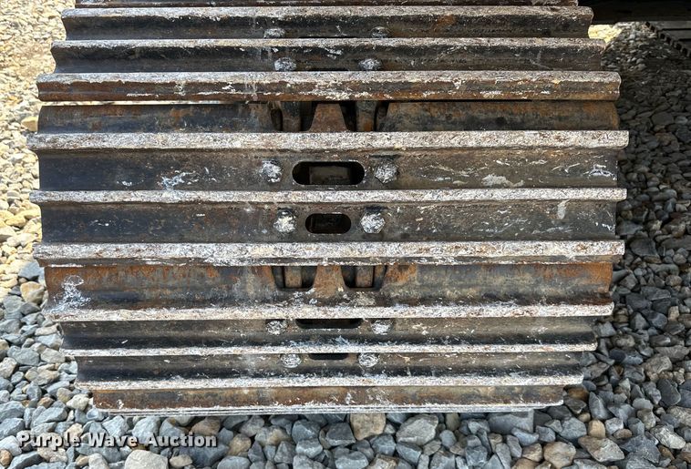 image for item DS4201 2019 Caterpillar  323 excavator