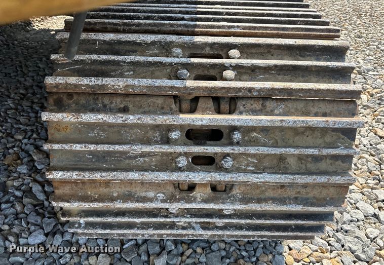 image for item DS4201 2019 Caterpillar  323 excavator