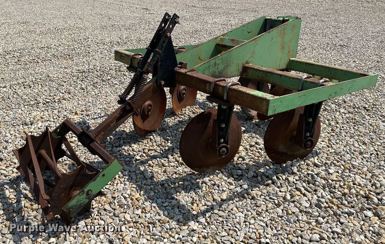 image for item DS4202 Irrigation track closer