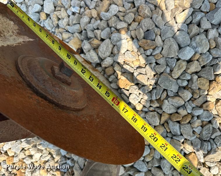 image for item DS4202 Irrigation track closer