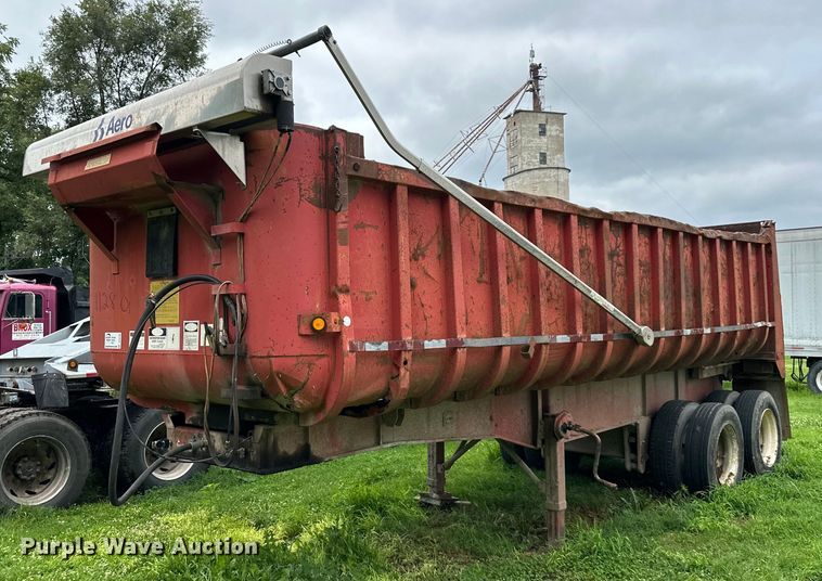 image for item DS4206 1986 Fruehauf end dump trailer