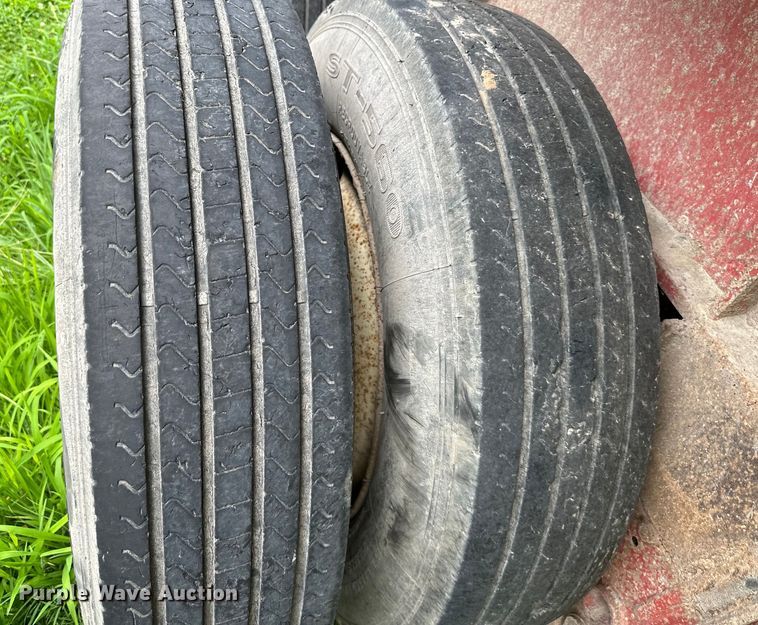 image for item DS4206 1986 Fruehauf end dump trailer