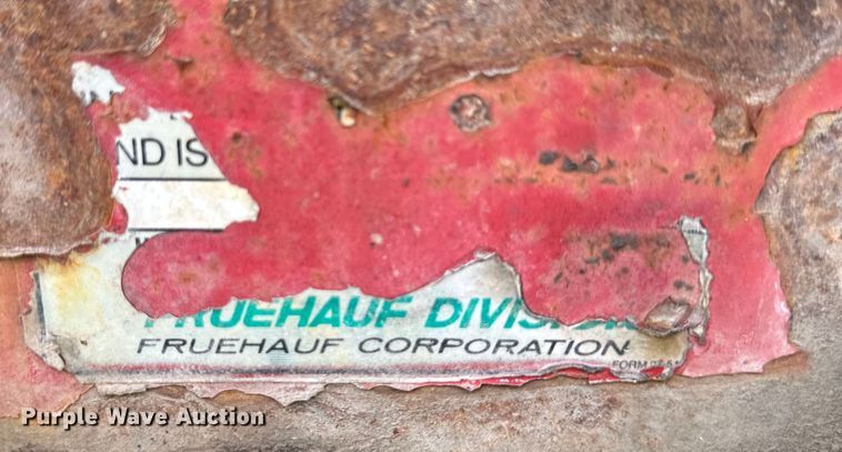 image for item DS4206 1986 Fruehauf end dump trailer