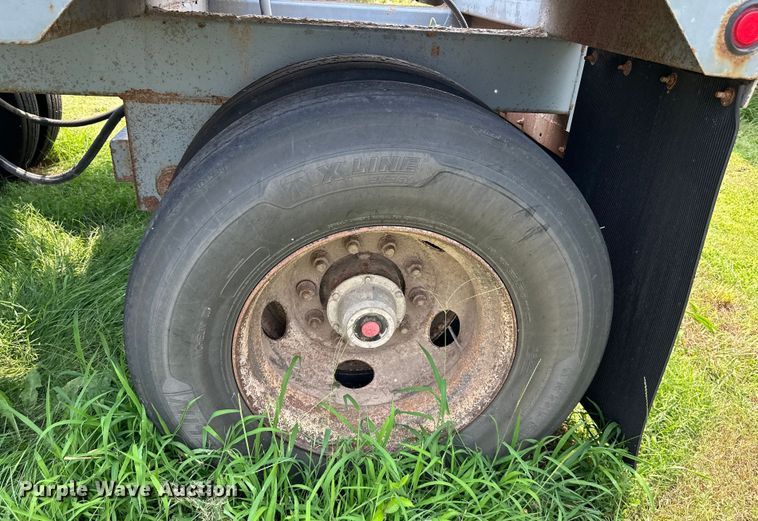 image for item DS4207 2013 Manac  bottom dump trailer