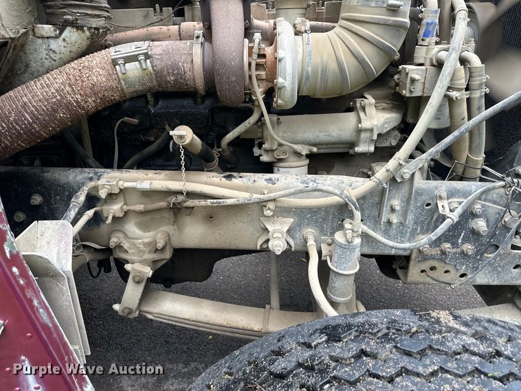 image for item DS4209 1988 Freightliner  FLC dump truck