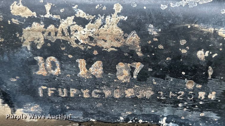 image for item DS4209 1988 Freightliner  FLC dump truck