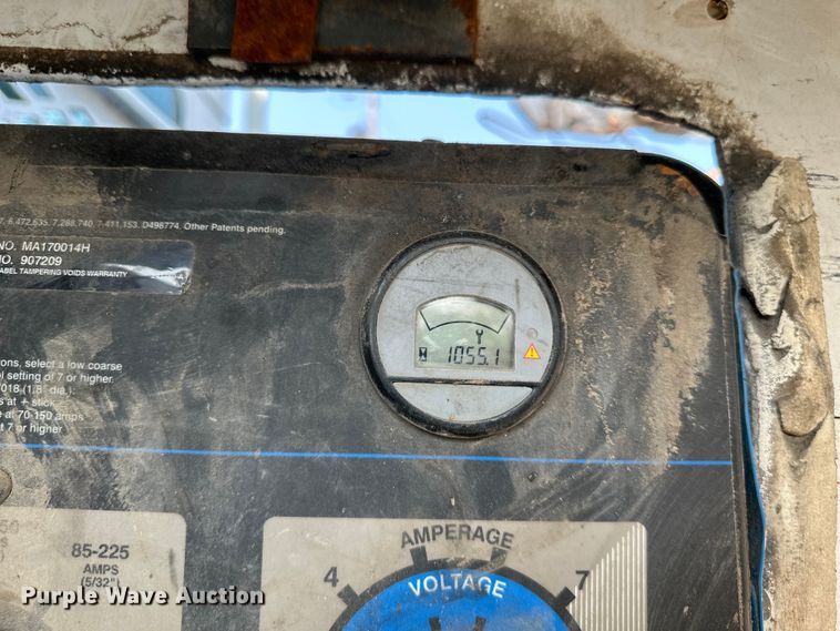 image for item DS4214 2005 Kenworth  T300 utility / service truck