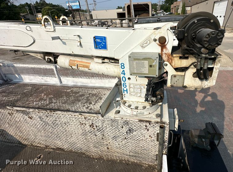 image for item DS4214 2005 Kenworth  T300 utility / service truck