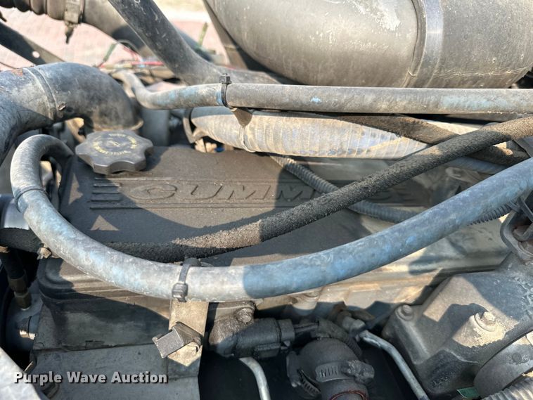 image for item DS4214 2005 Kenworth  T300 utility / service truck