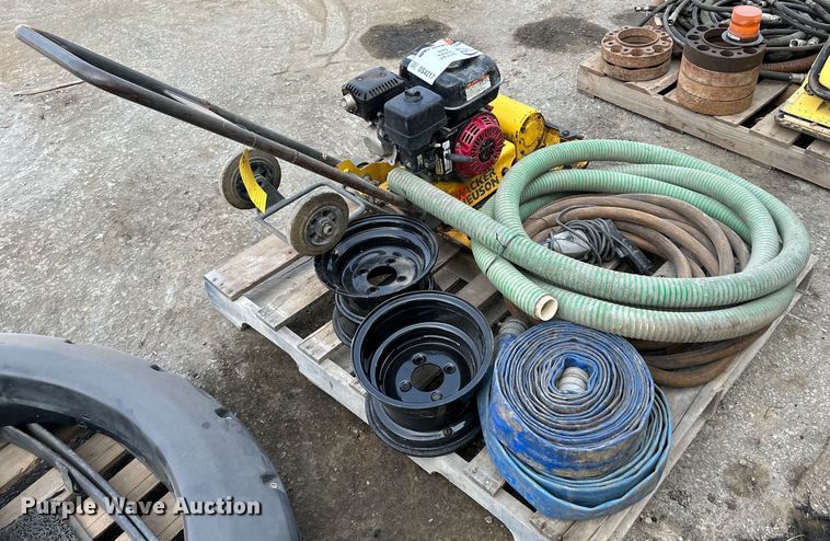 image for item DS4217 Wacker Neuson plate compactor