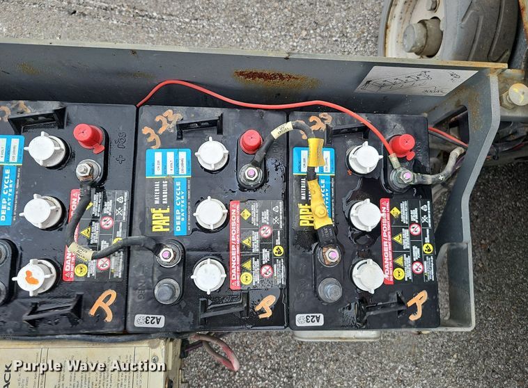 image for item DS4683 2012 Skyjack SJIII 3219 scissor lift