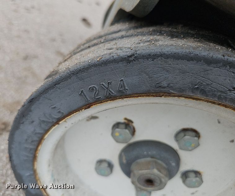 image for item DS4683 2012 Skyjack SJIII 3219 scissor lift