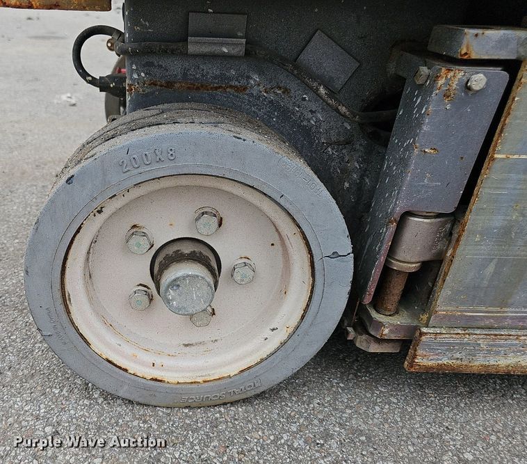 image for item DS4683 2012 Skyjack SJIII 3219 scissor lift