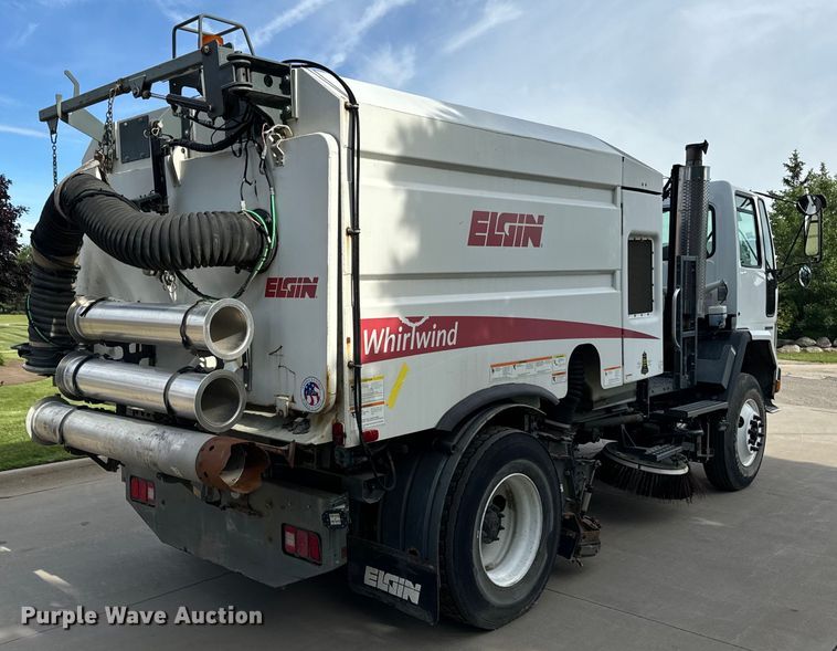 image for item DV5779 2004 Sterling  SC8000 street sweeper truck