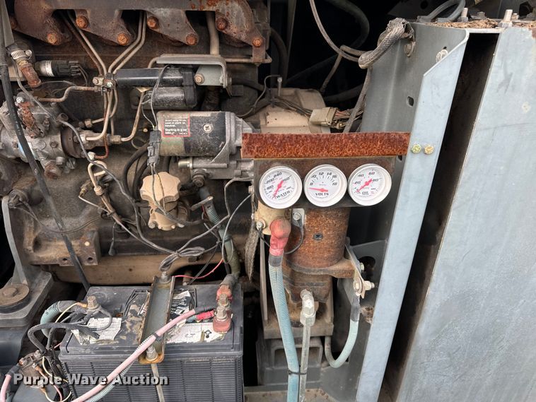 image for item DV5779 2004 Sterling  SC8000 street sweeper truck