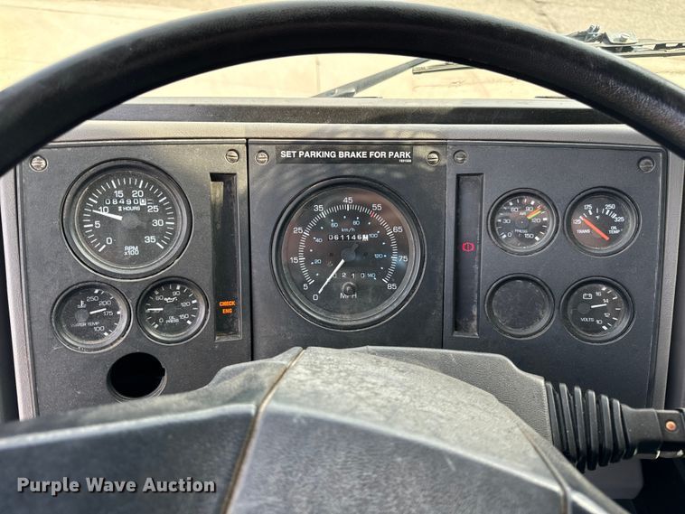 image for item DV5779 2004 Sterling  SC8000 street sweeper truck