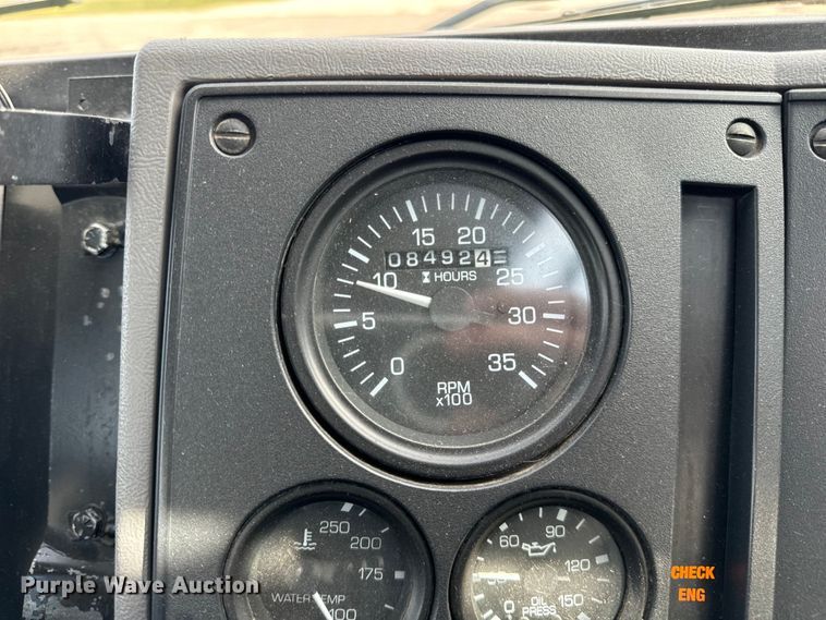 image for item DV5779 2004 Sterling  SC8000 street sweeper truck