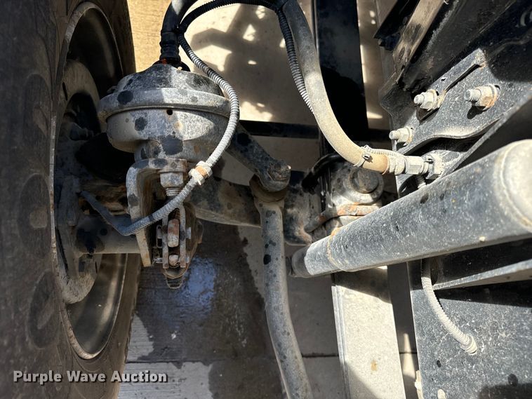 image for item DV5779 2004 Sterling  SC8000 street sweeper truck