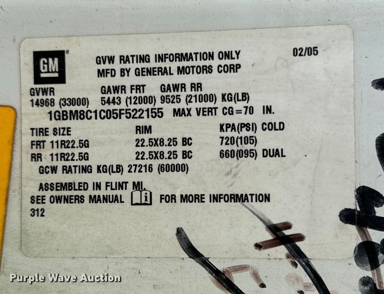 image for item DV5790 2005 Chevrolet  C8500 truck cab and chassis